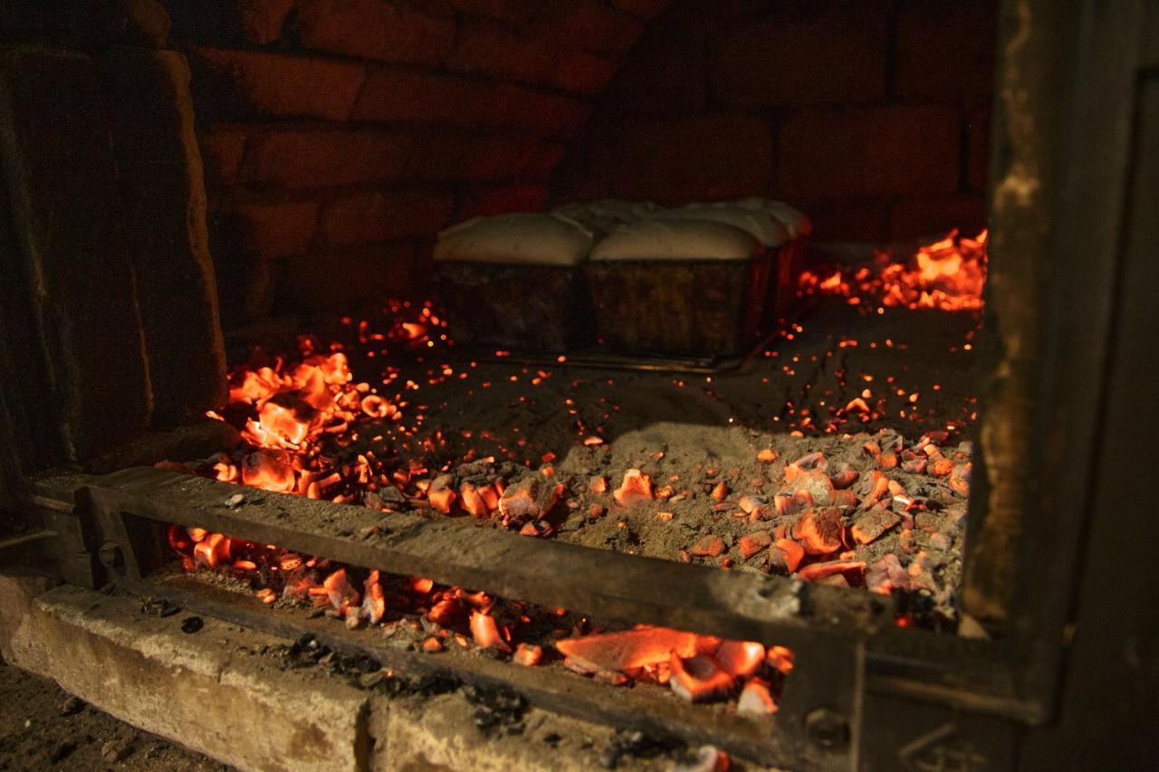 U Dvori Hotel Podgorodtsy Bagian luar foto
